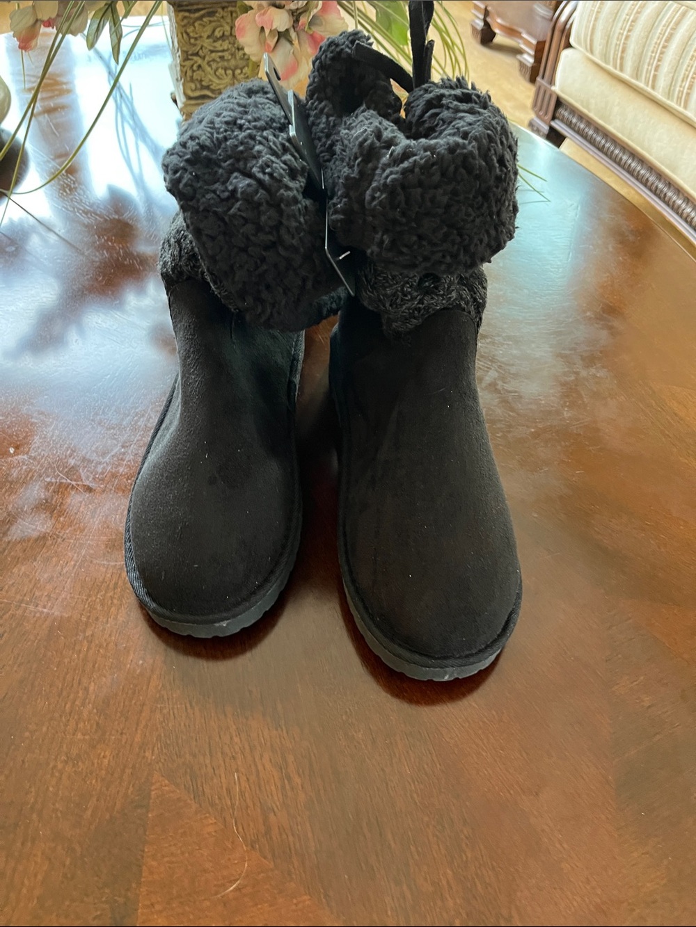 Muk Luks Black Faux Shearling Cuff Winter Boots